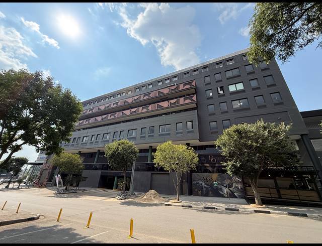 281M² RETAIL TO LET IN ROSEBANK